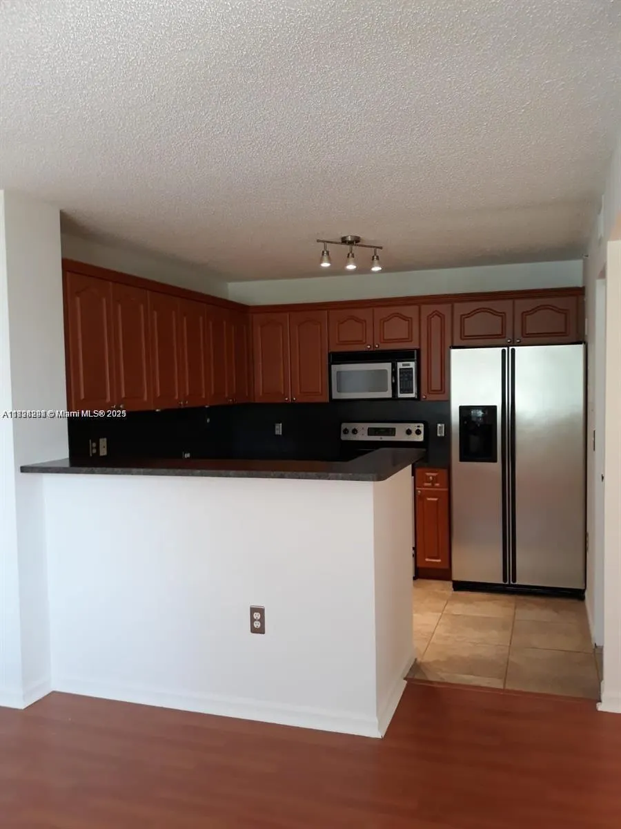 2123 Renaissance Blvd, #207