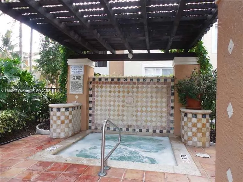 2123 Renaissance Blvd, #207