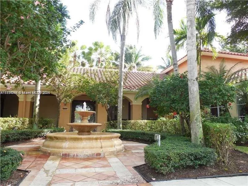 2123 Renaissance Blvd, #207