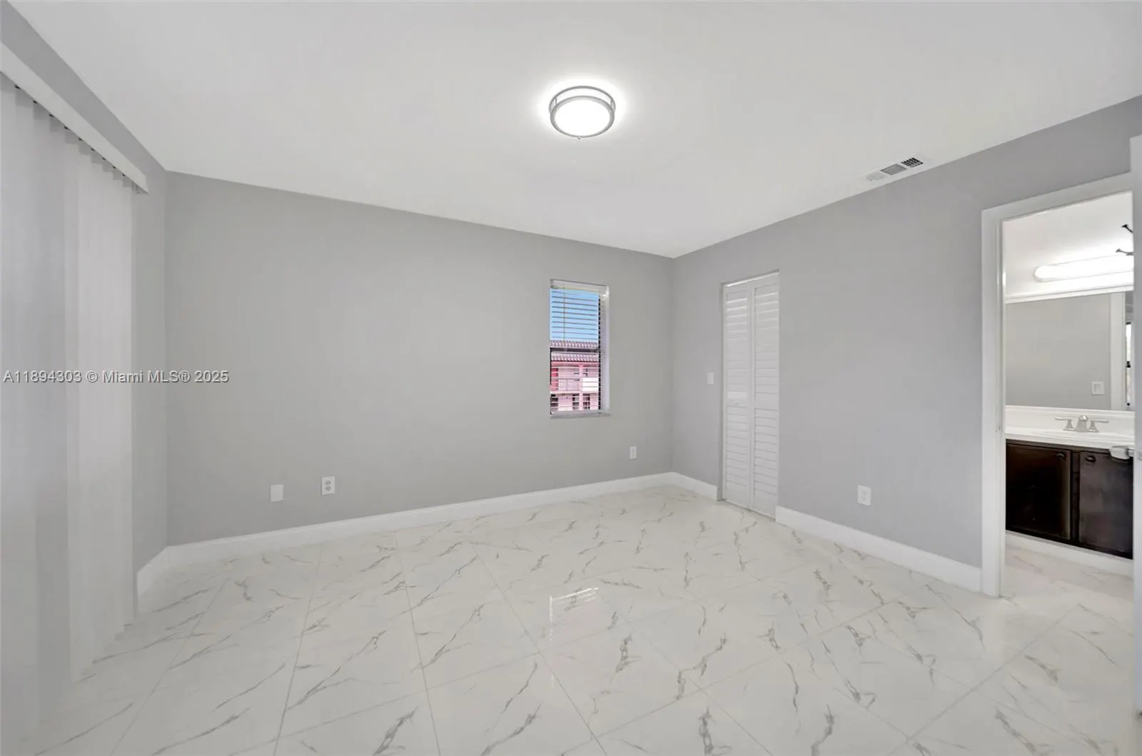 871 NE 207th Ter, #4-202