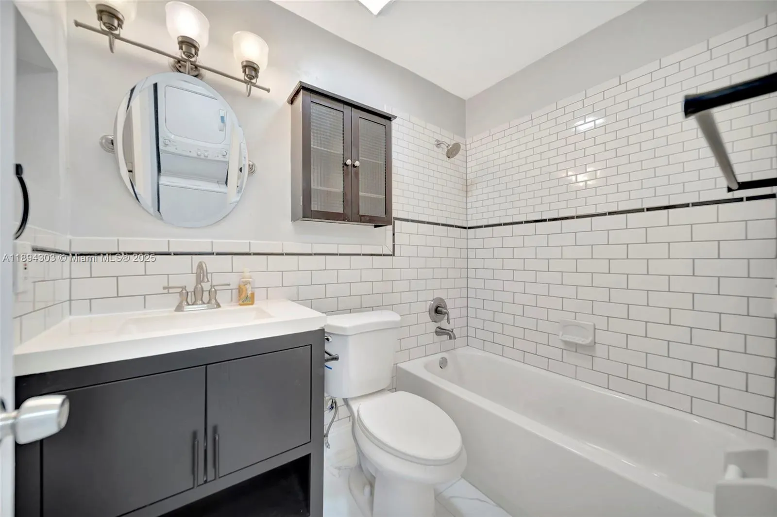 871 NE 207th Ter, #4-202