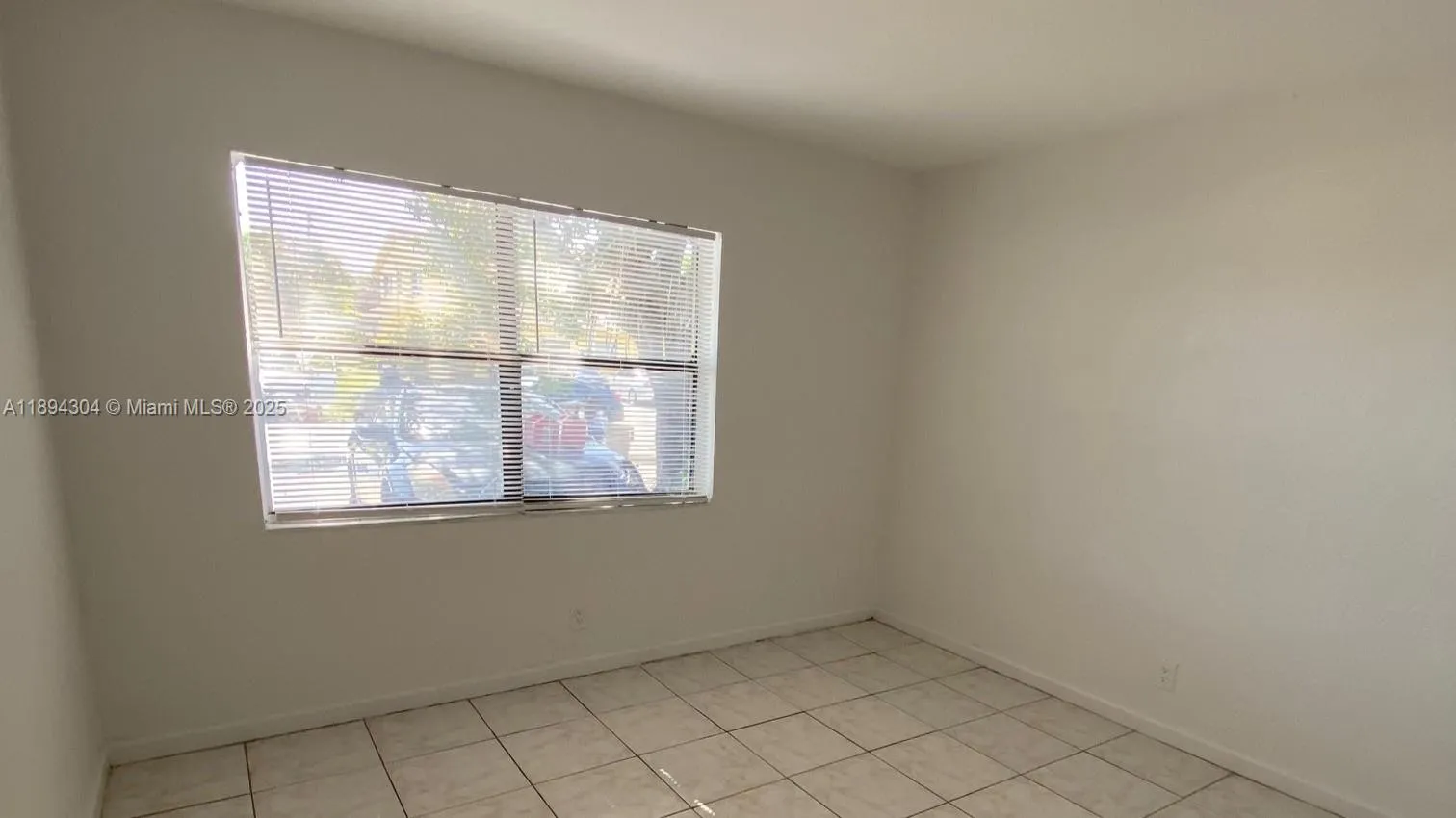 717 NW 5th Ave, #1