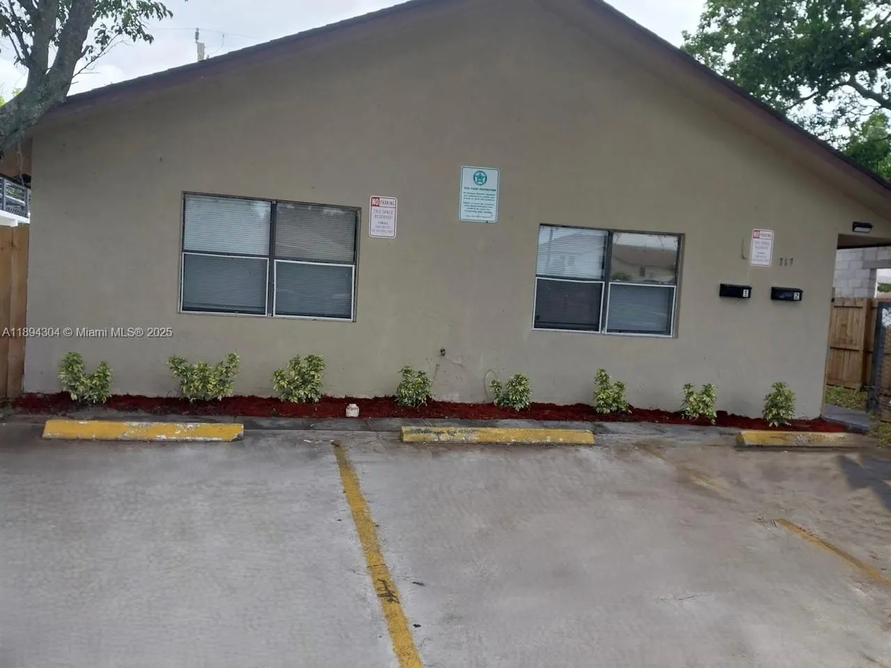 717 NW 5th Ave, #1
