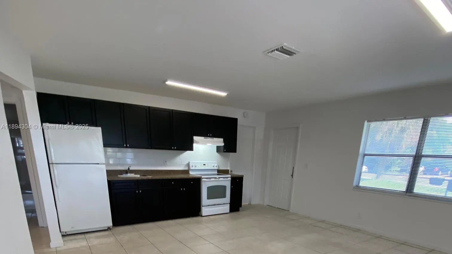 717 NW 5th Ave, #1