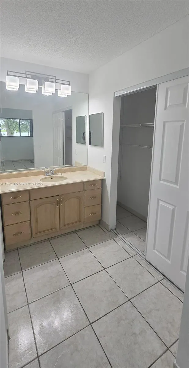 9723 Hammocks Blvd, #102