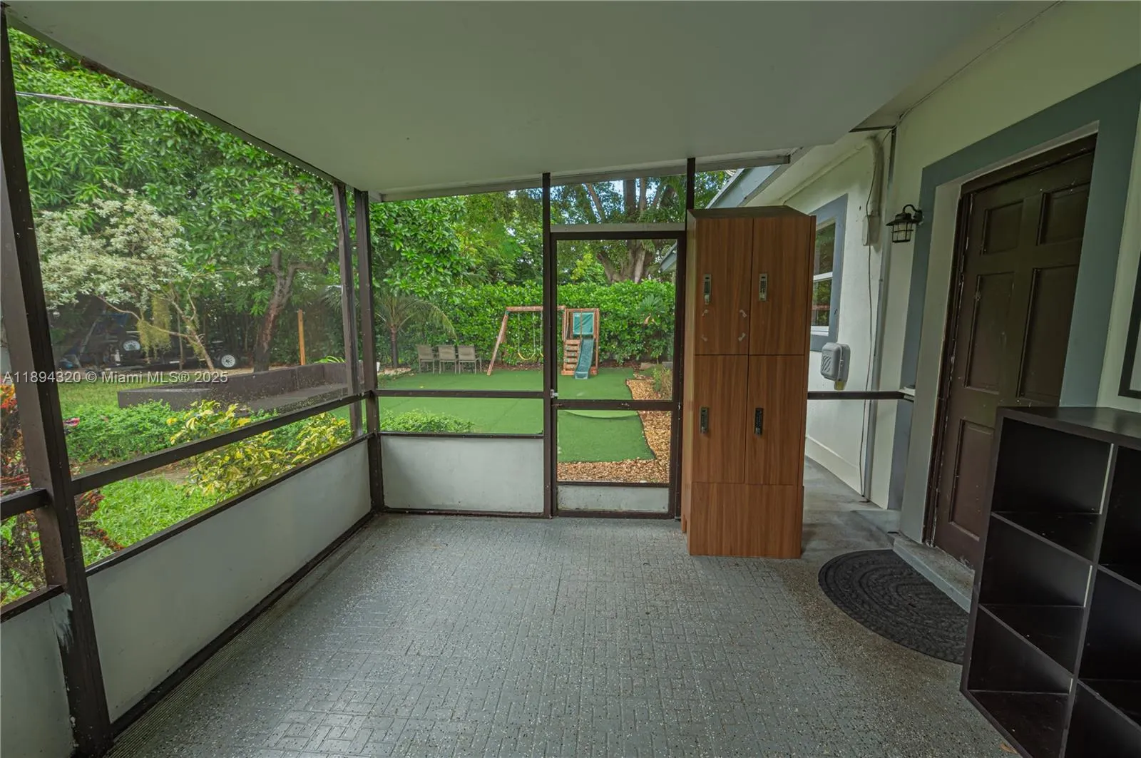 735 NW 122nd St