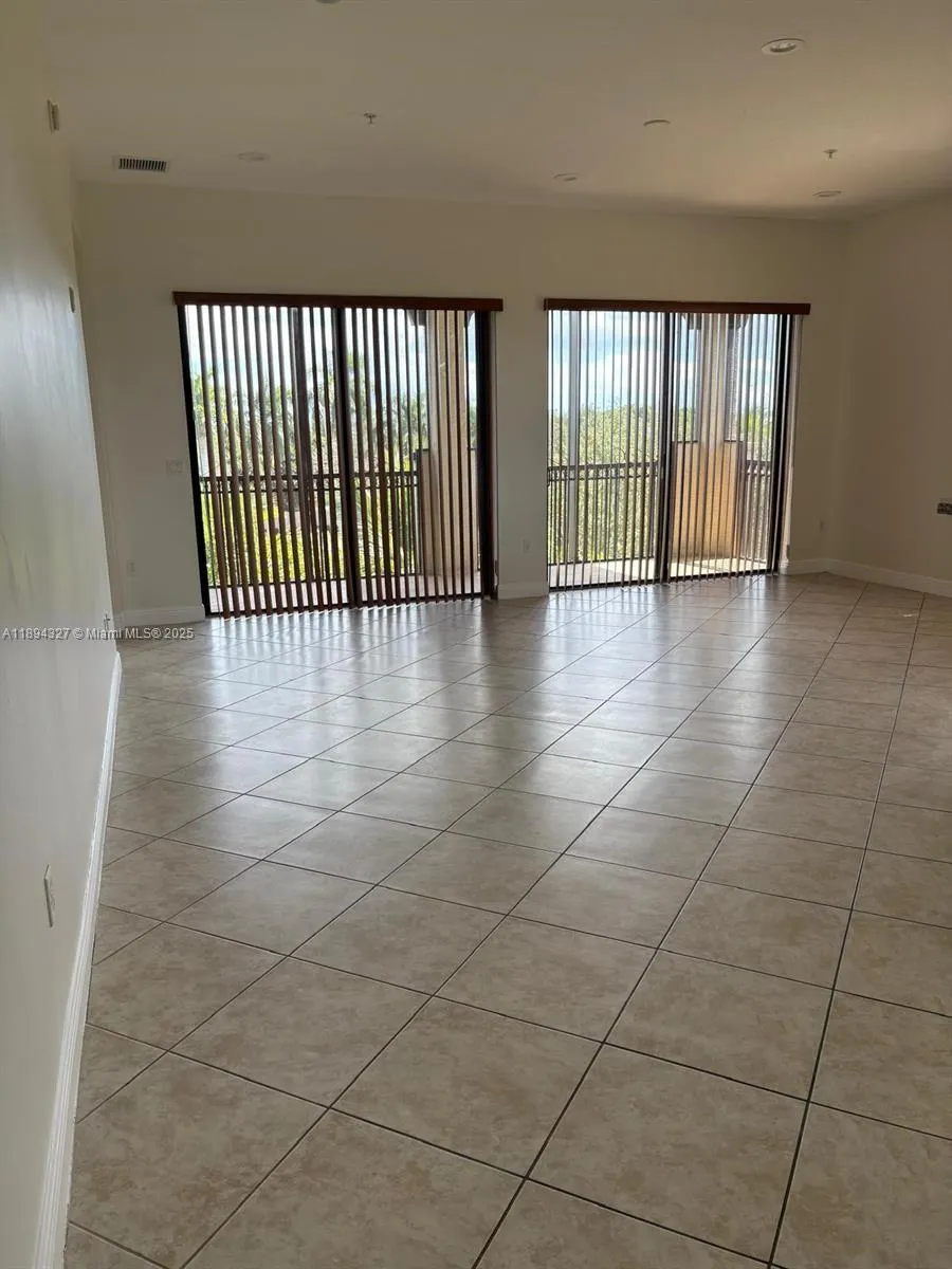 3020 NW 125th Ave, #415