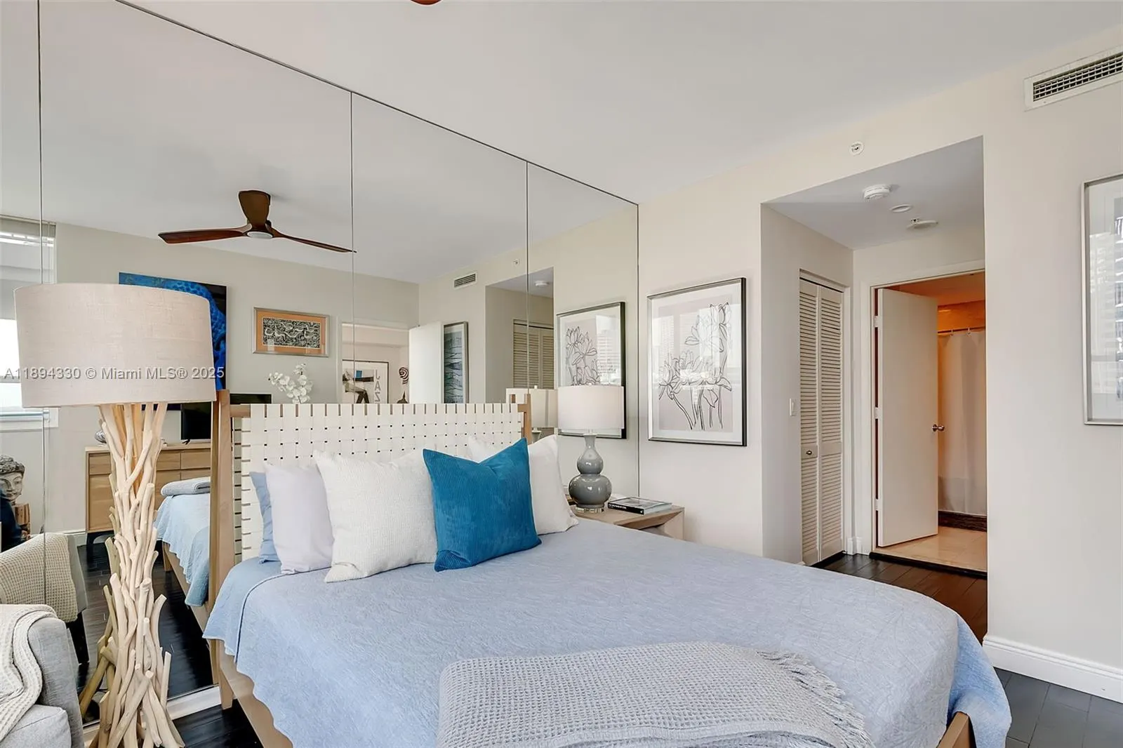 801 Brickell Key Blvd, #1601