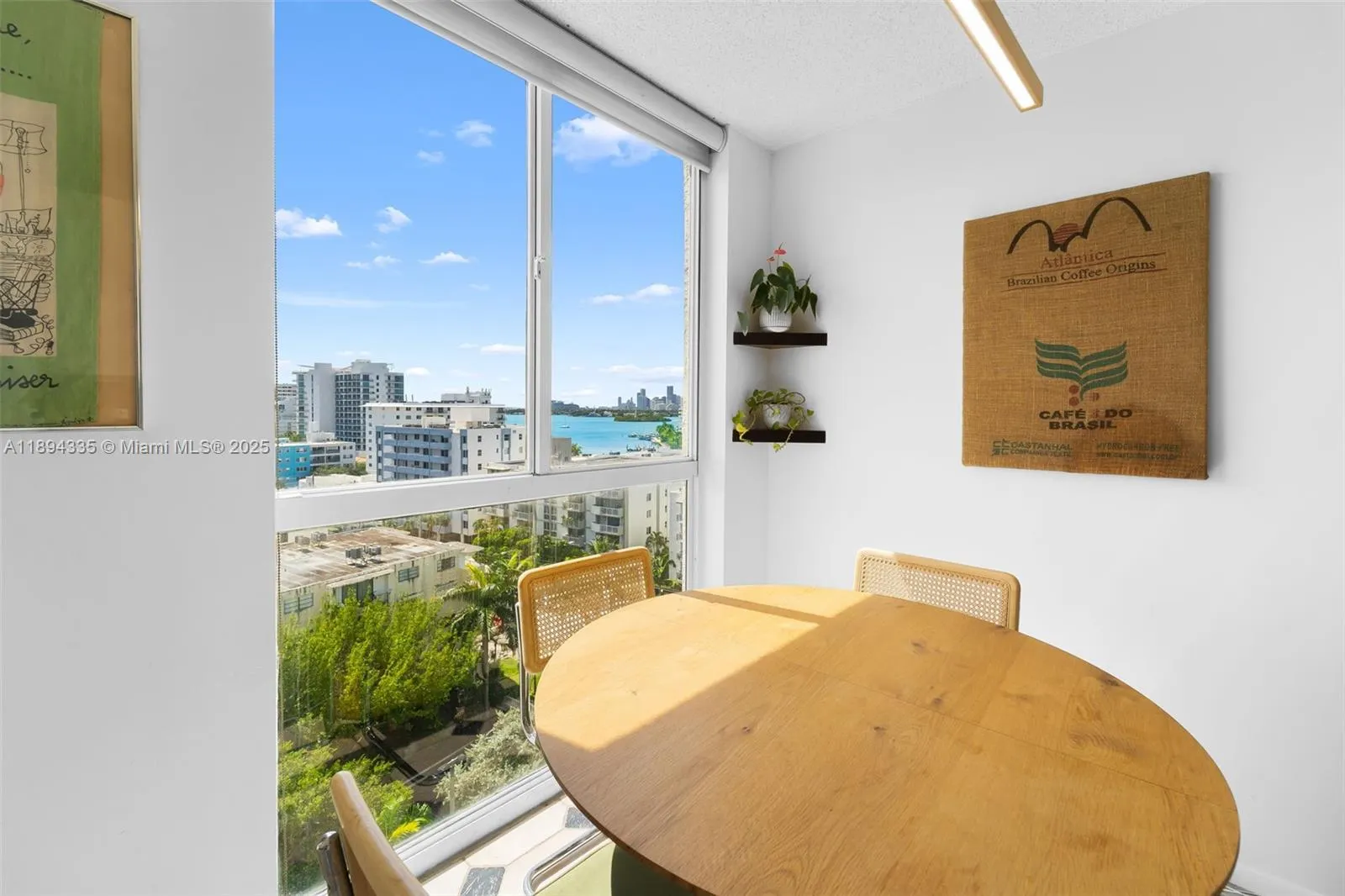 1688 West Ave, #1004
