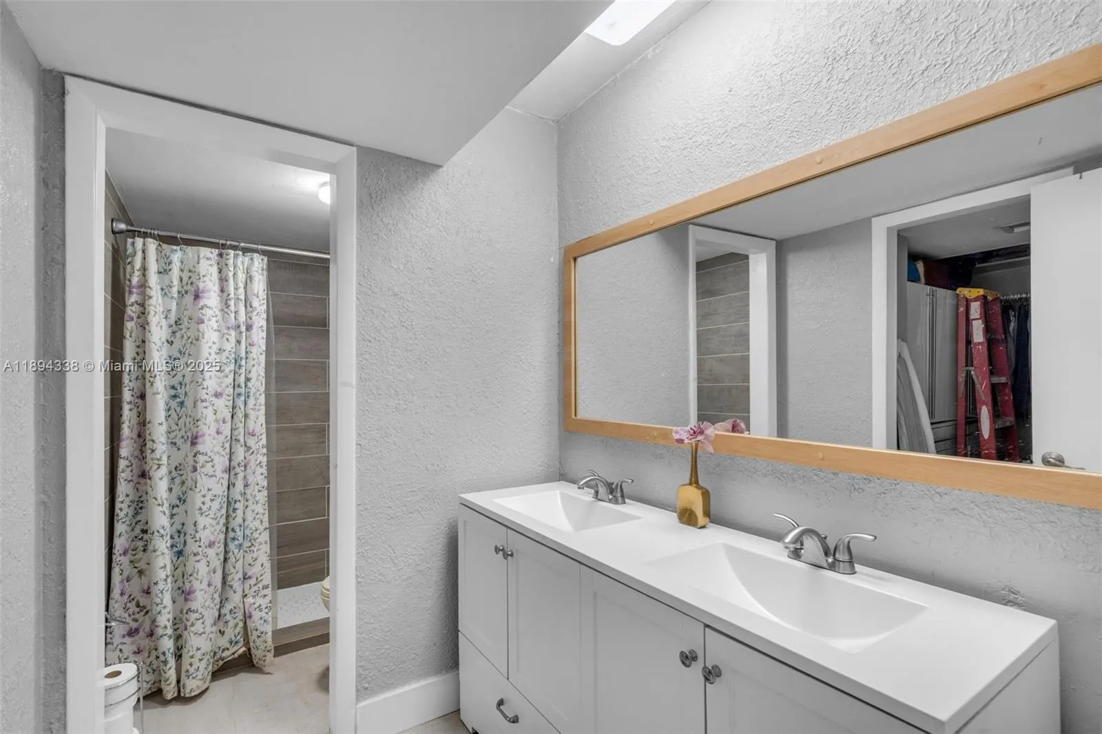 19440 NE 26th Ave, #54B