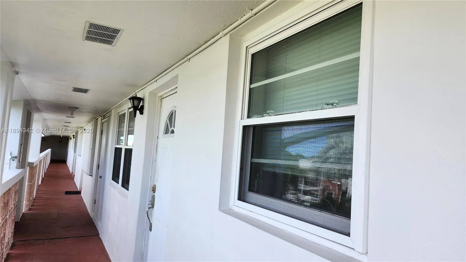 20 SE 13th St, #C4