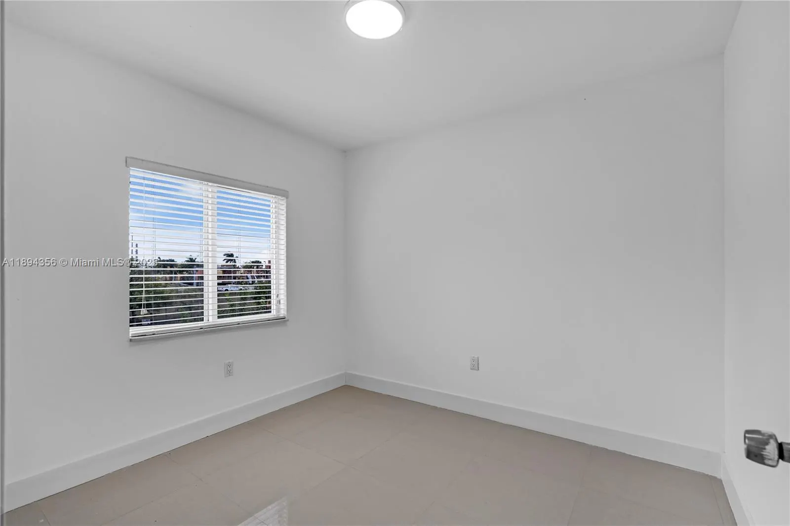 21845 Goulds Ave, #202