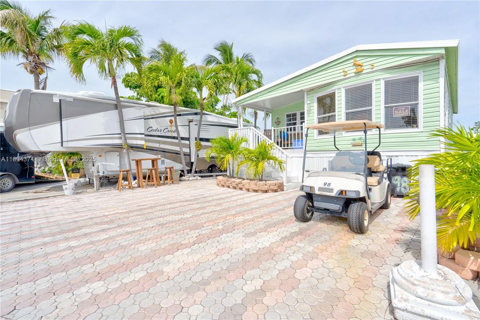 65821 Overseas Highway, #98