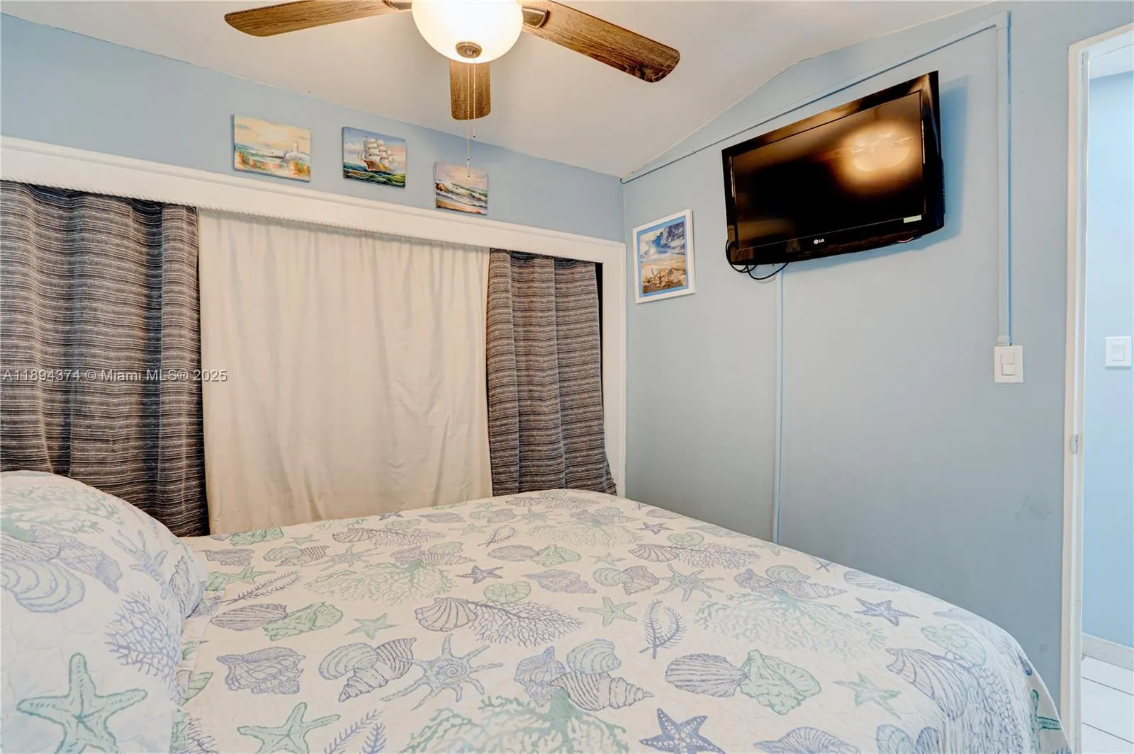 65821 Overseas Highway, #98