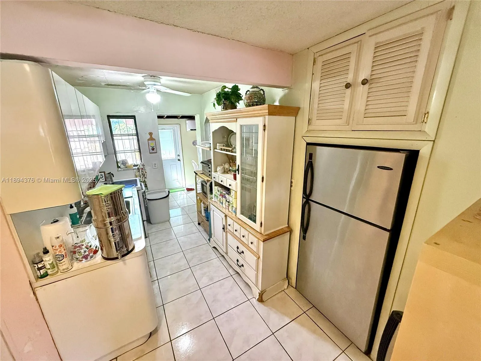 3340 NW 19th Ave