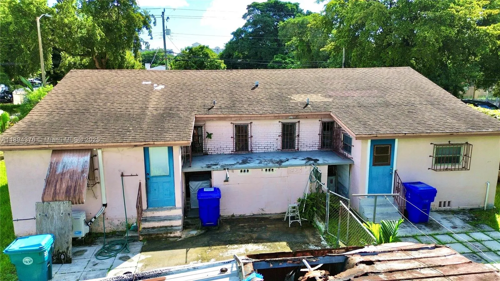 3340 NW 19th Ave