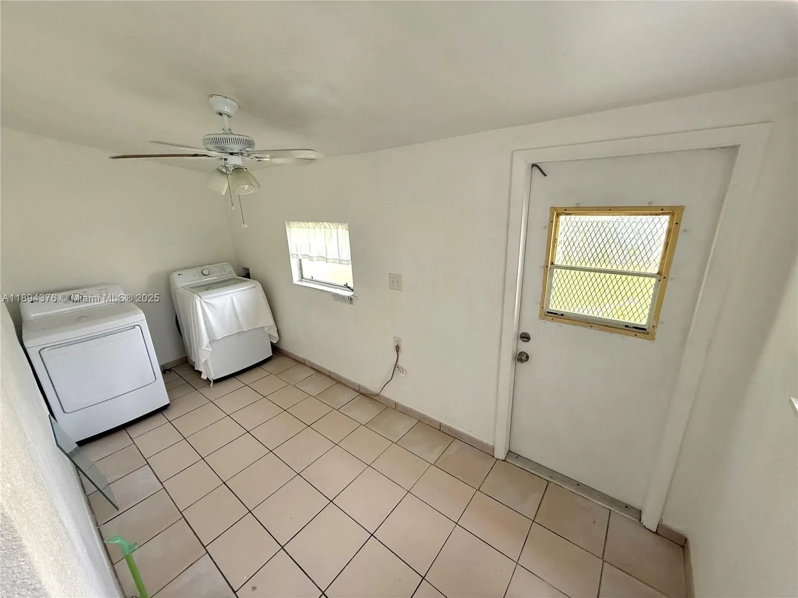 3340 NW 19th Ave