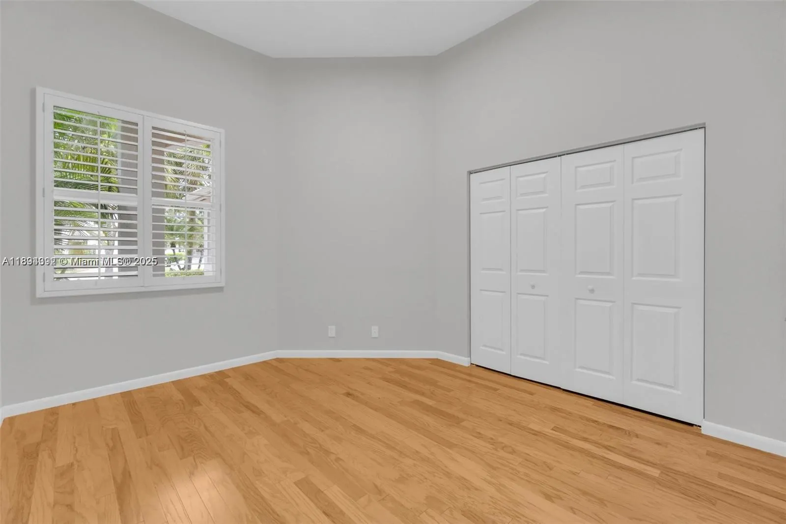 2553 Bay Pointe