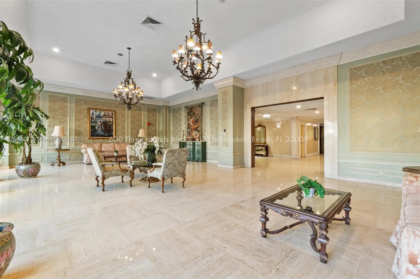 600 Three Islands Blvd, #317
