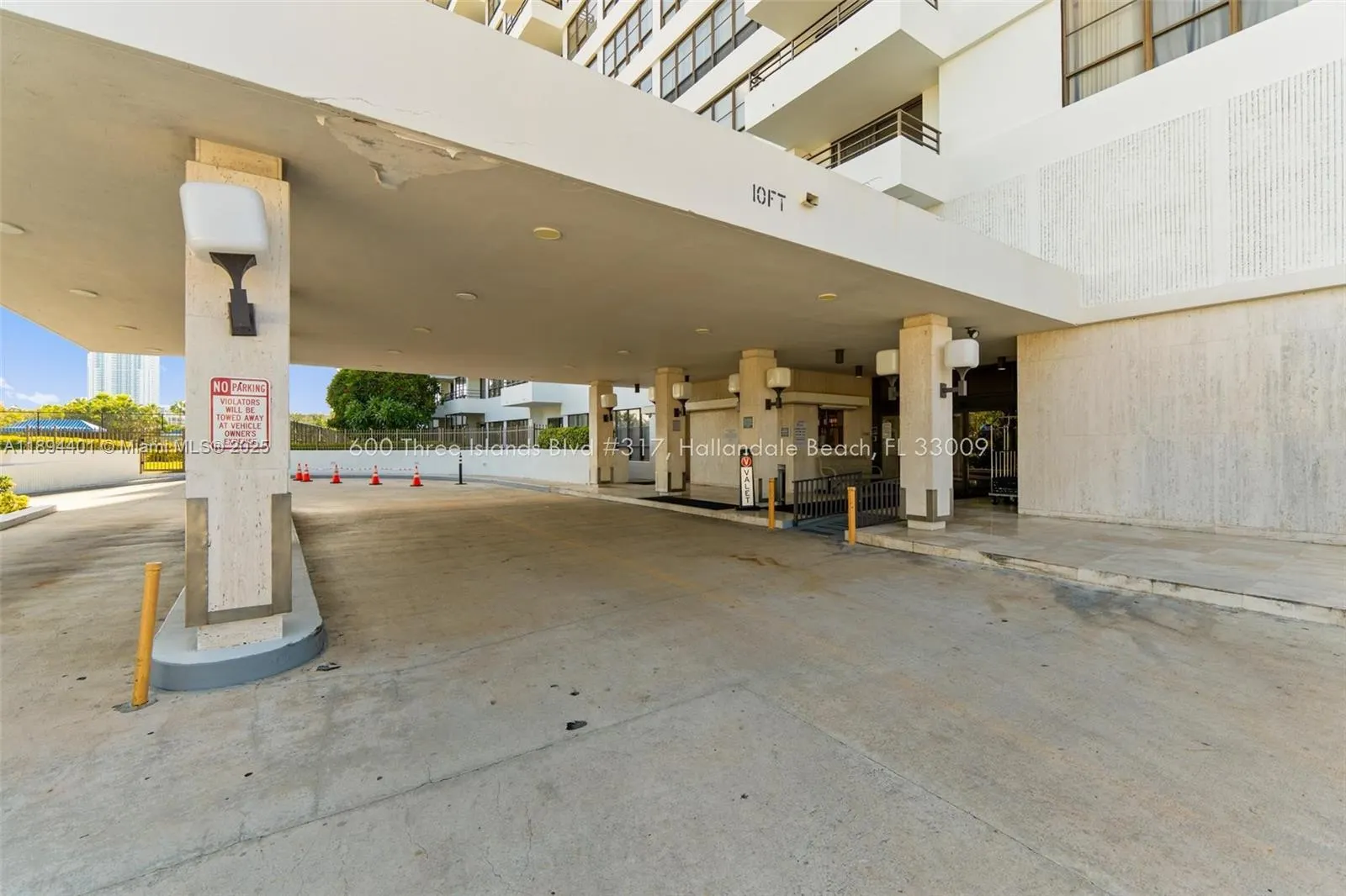600 Three Islands Blvd, #317
