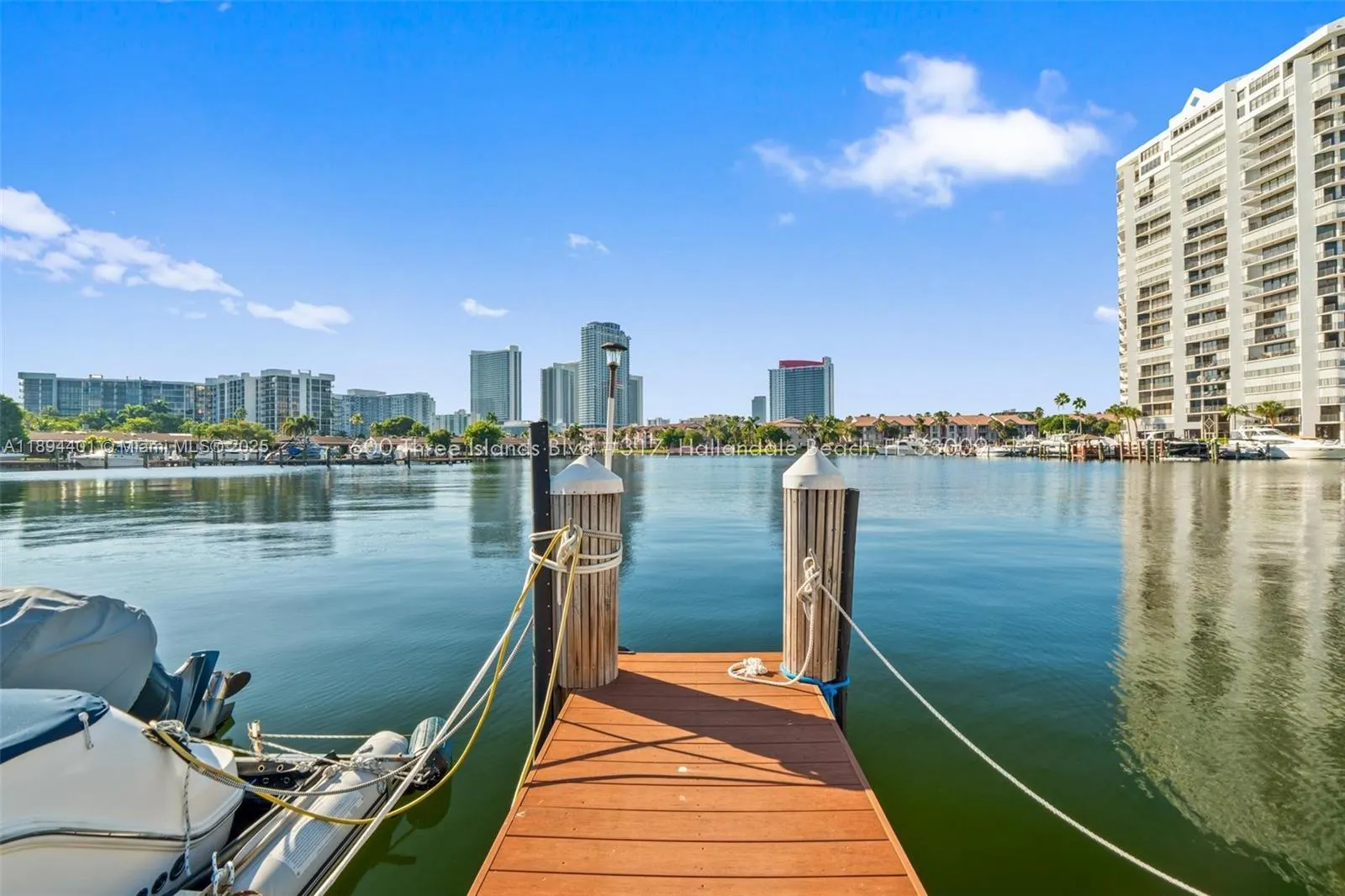 600 Three Islands Blvd, #317
