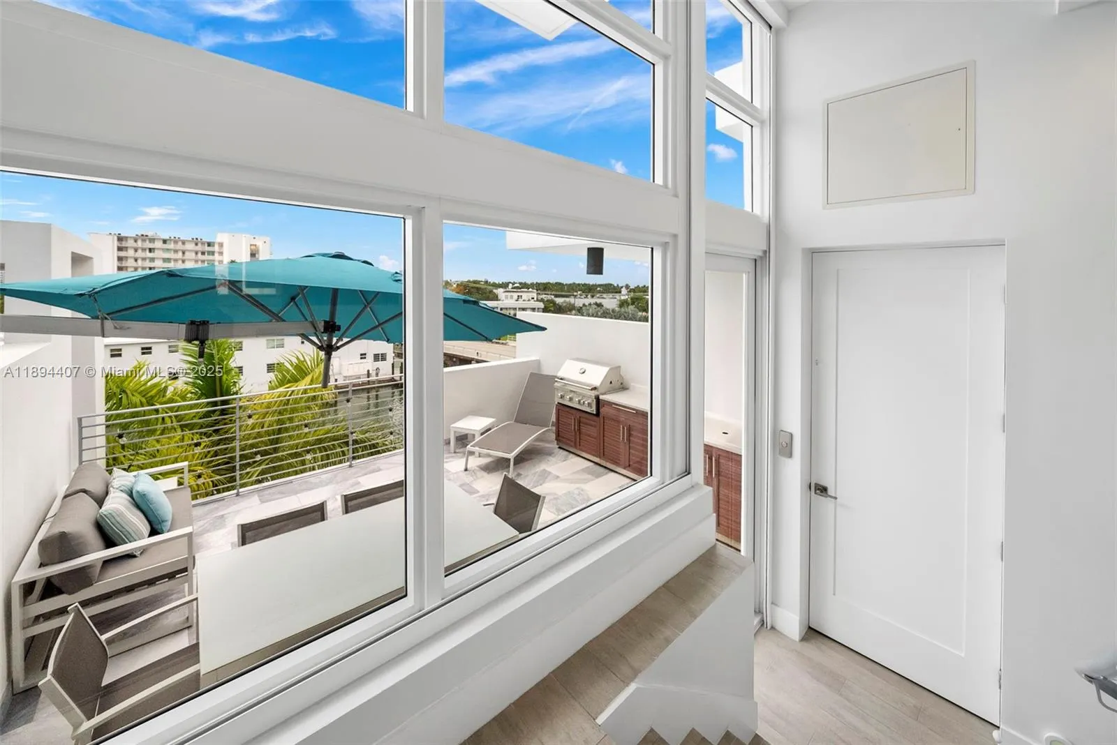 33 N Shore Dr, #33