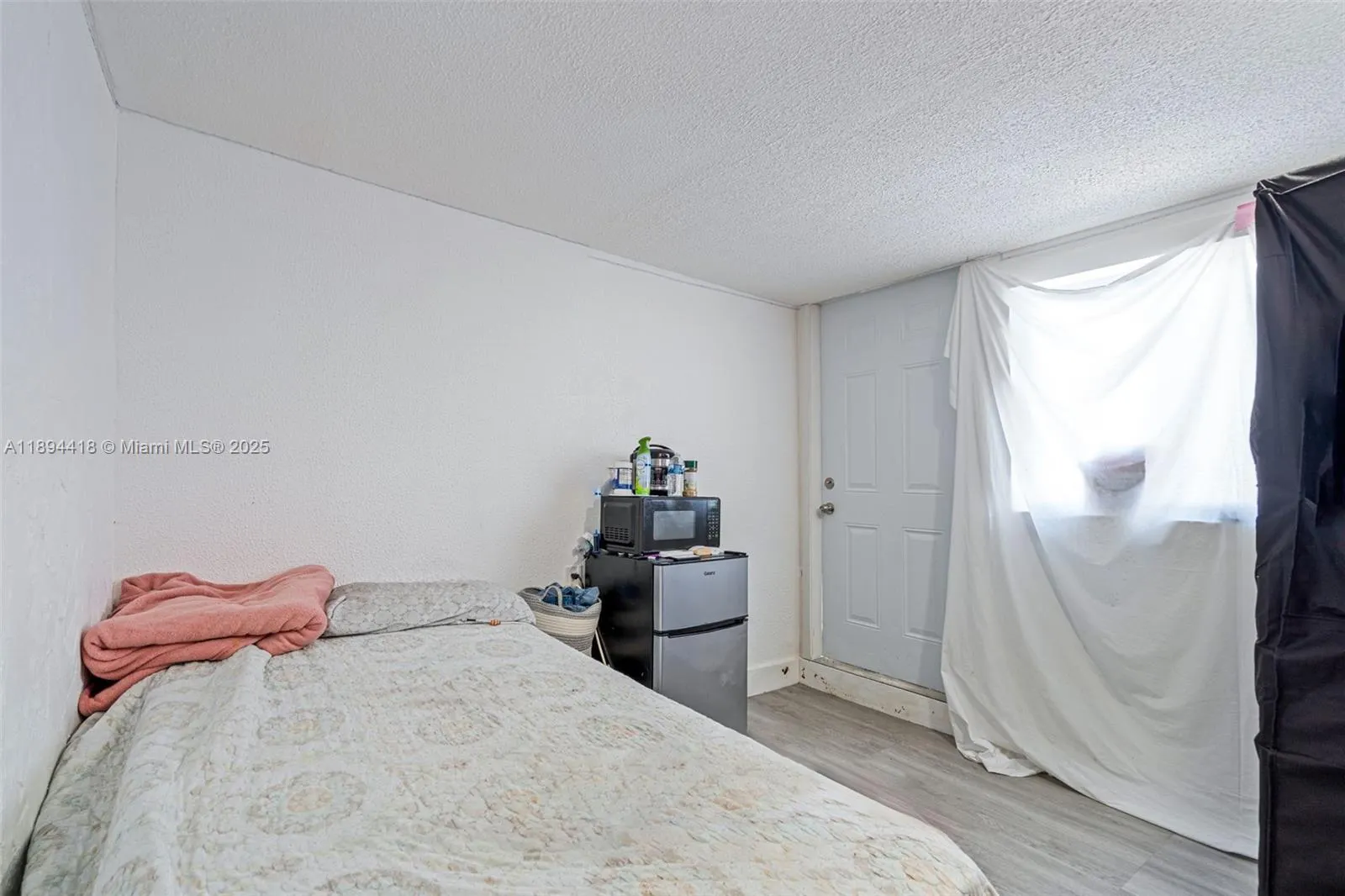 13 NW 108th Ct