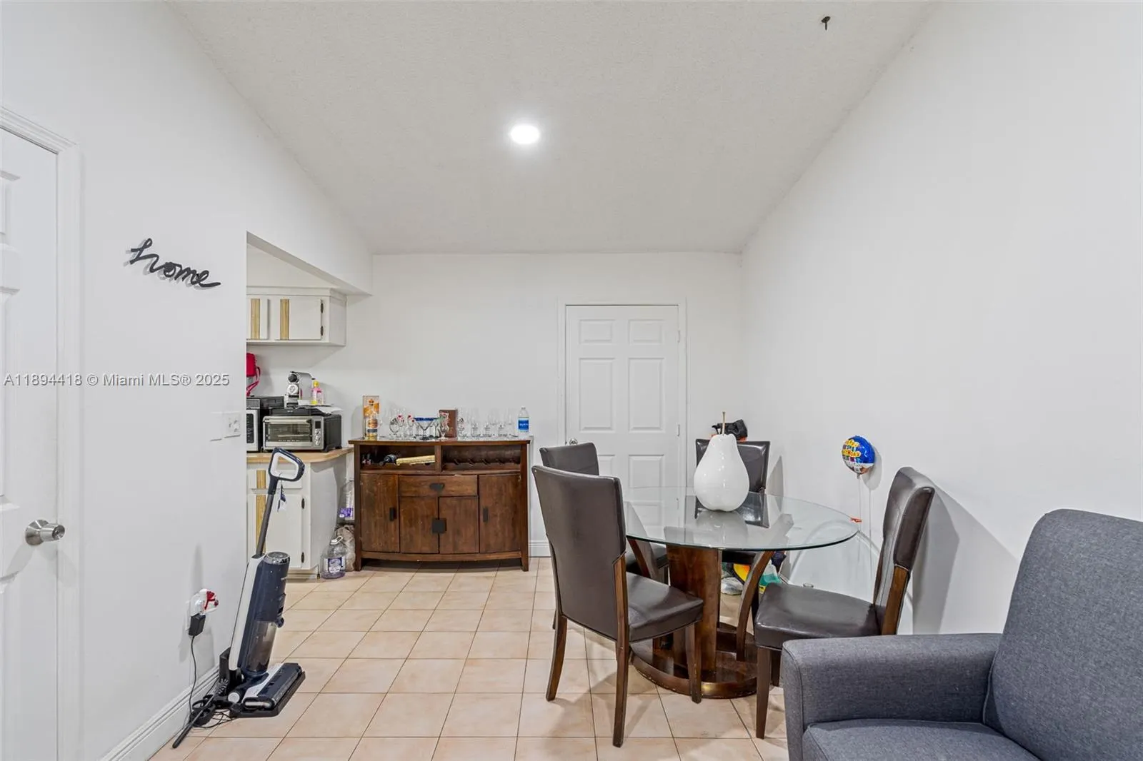 13 NW 108th Ct