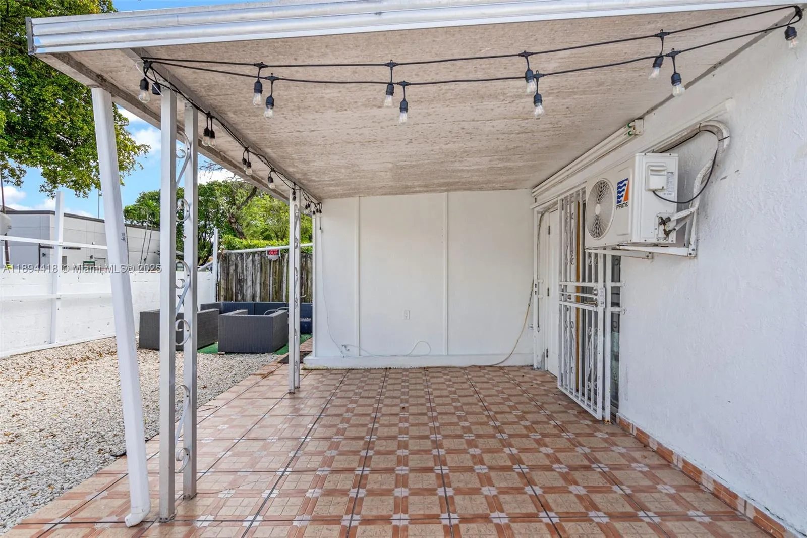 13 NW 108th Ct
