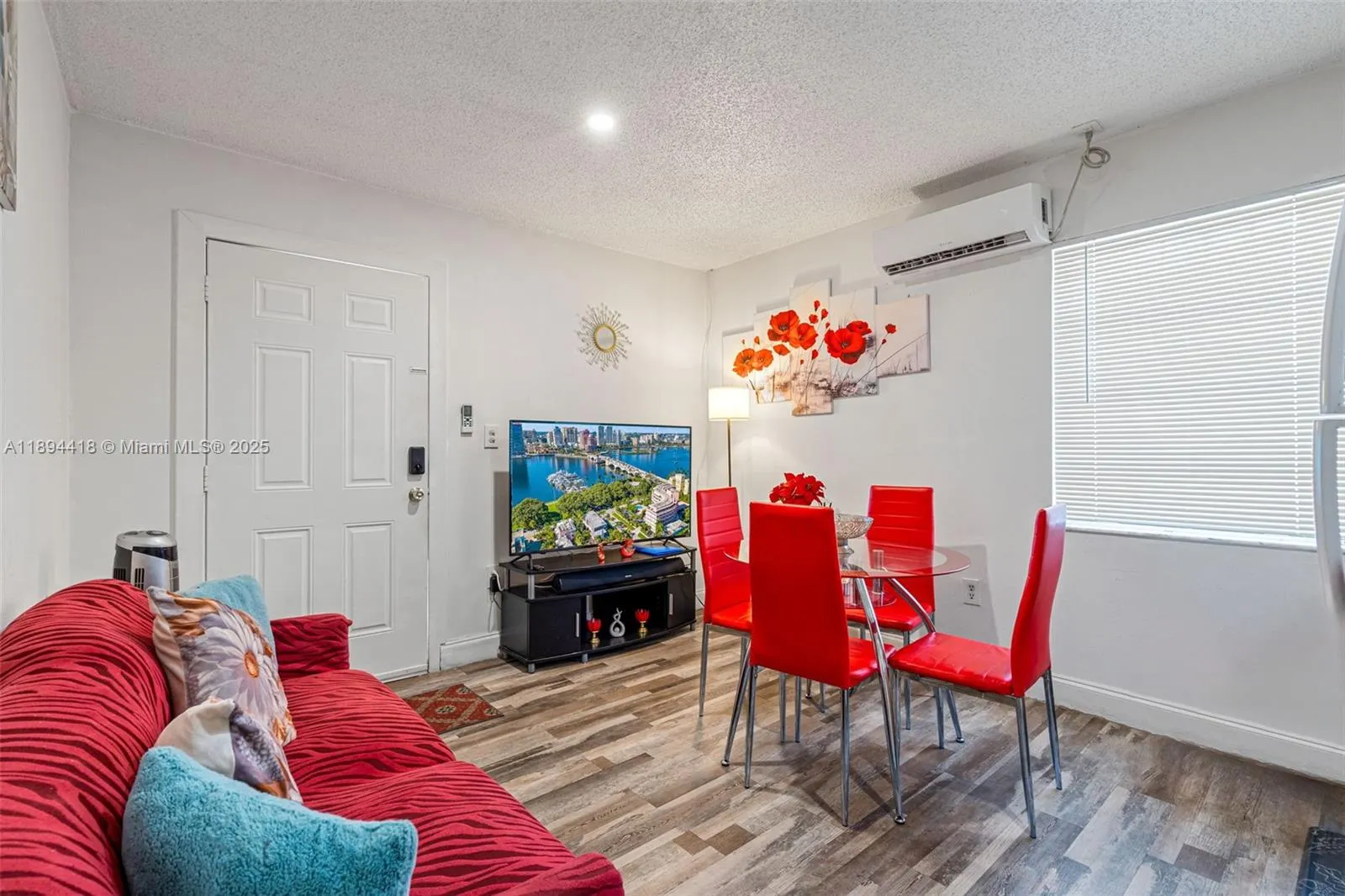 13 NW 108th Ct