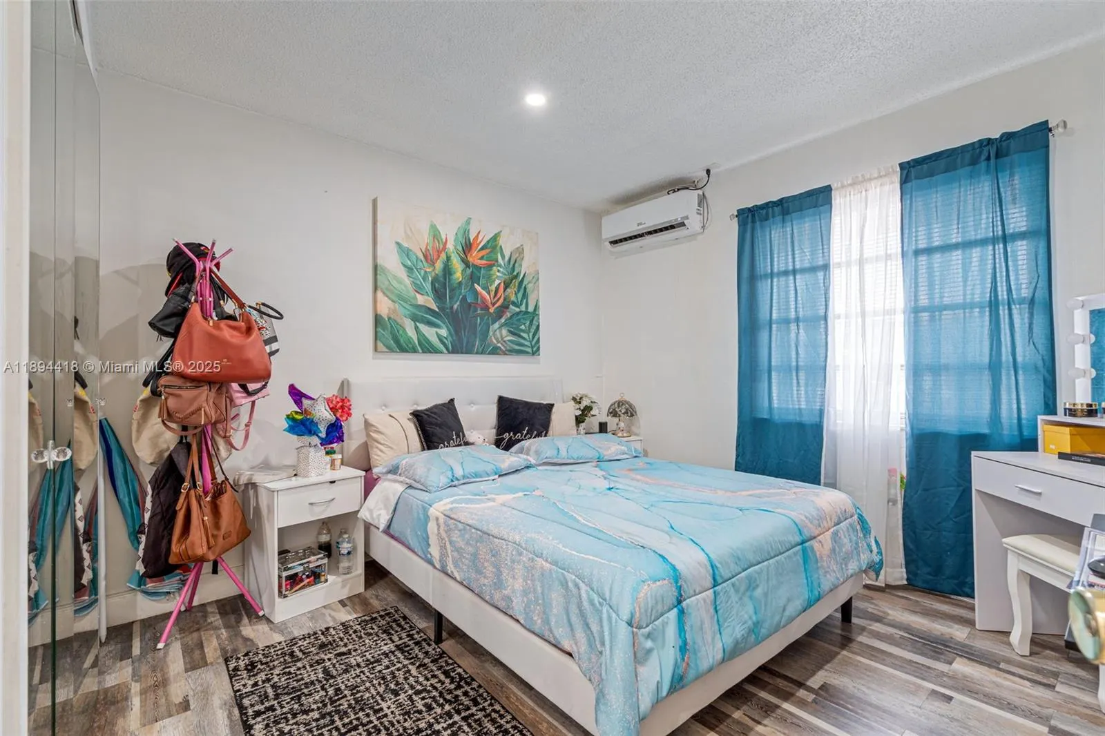 13 NW 108th Ct