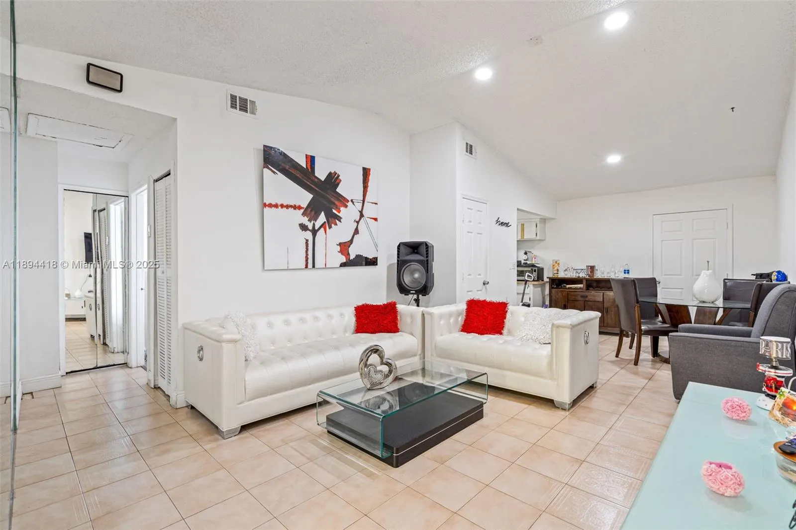 13 NW 108th Ct