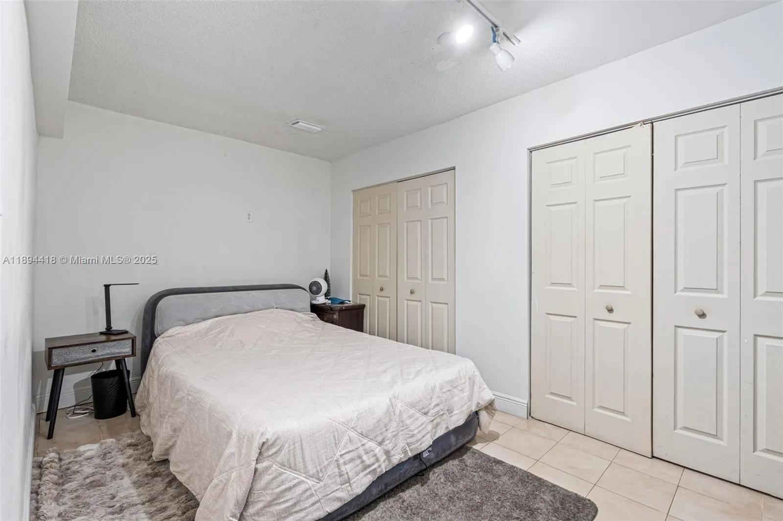 13 NW 108th Ct