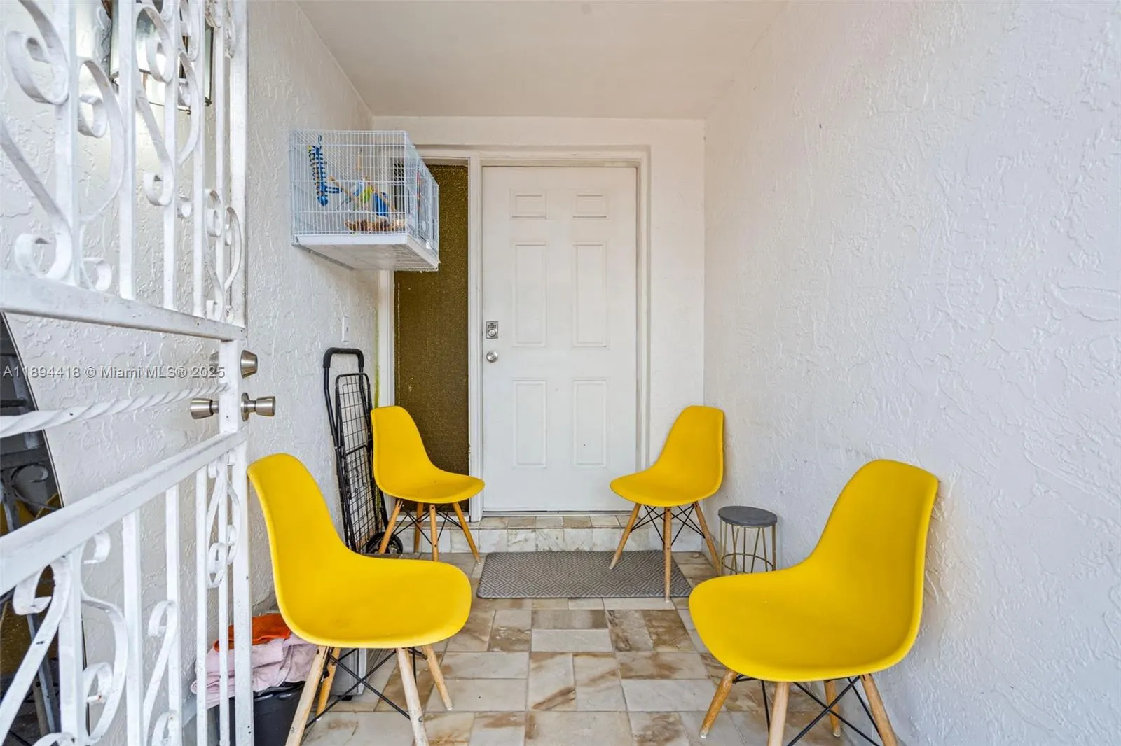 13 NW 108th Ct
