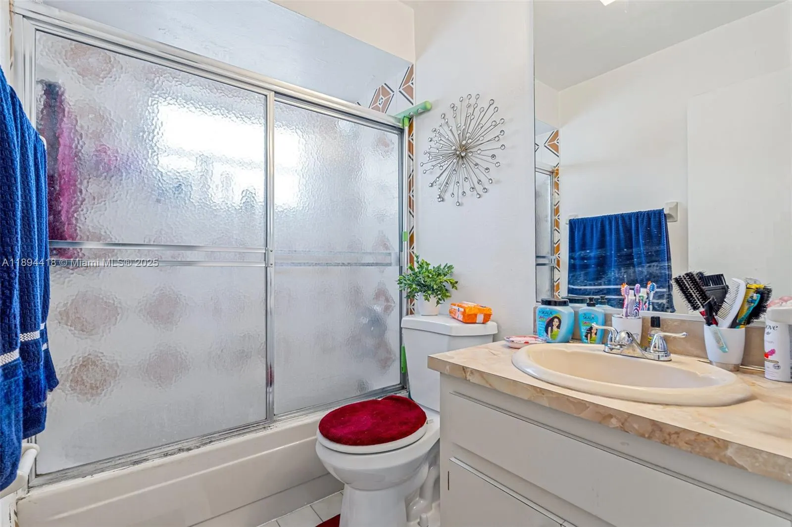 13 NW 108th Ct