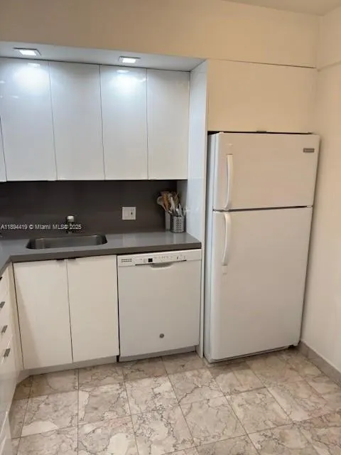 3625 N Country Club Dr, #2305