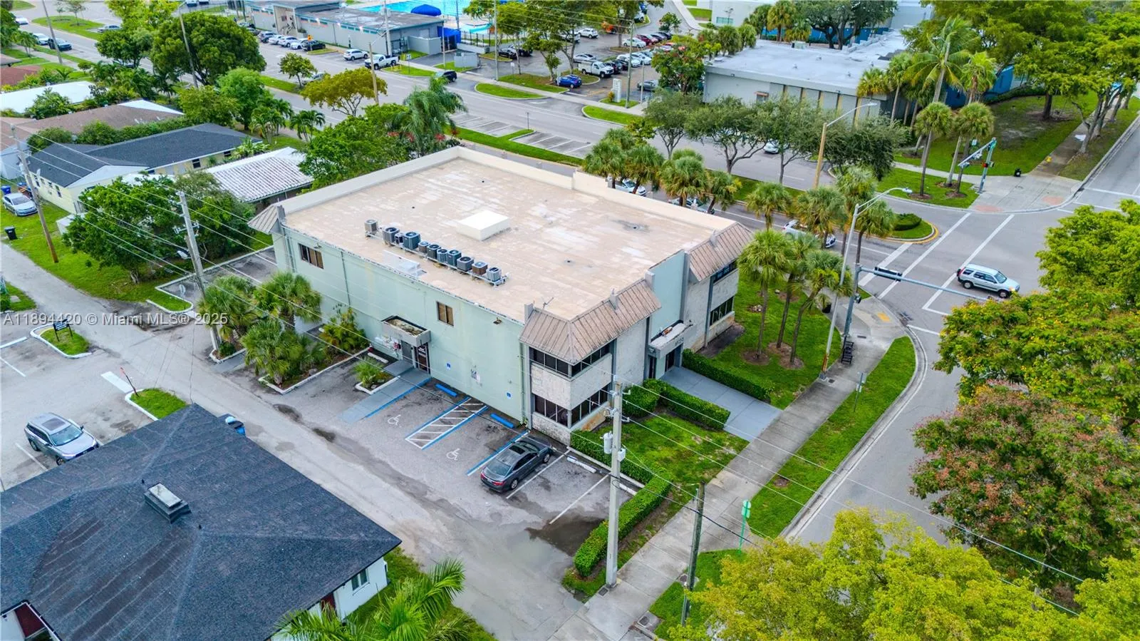 17101 NE 19th Ave