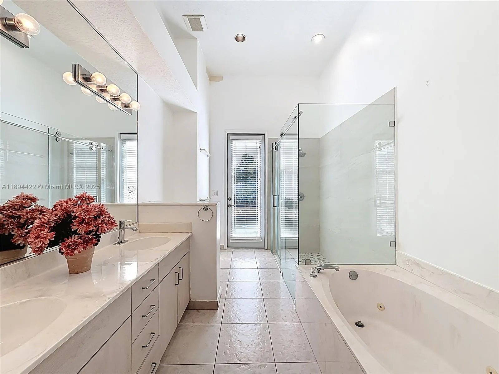 17330 Bermuda Village Dr