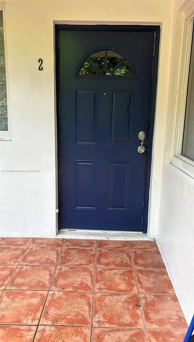 1152 NW 3rd St, #2