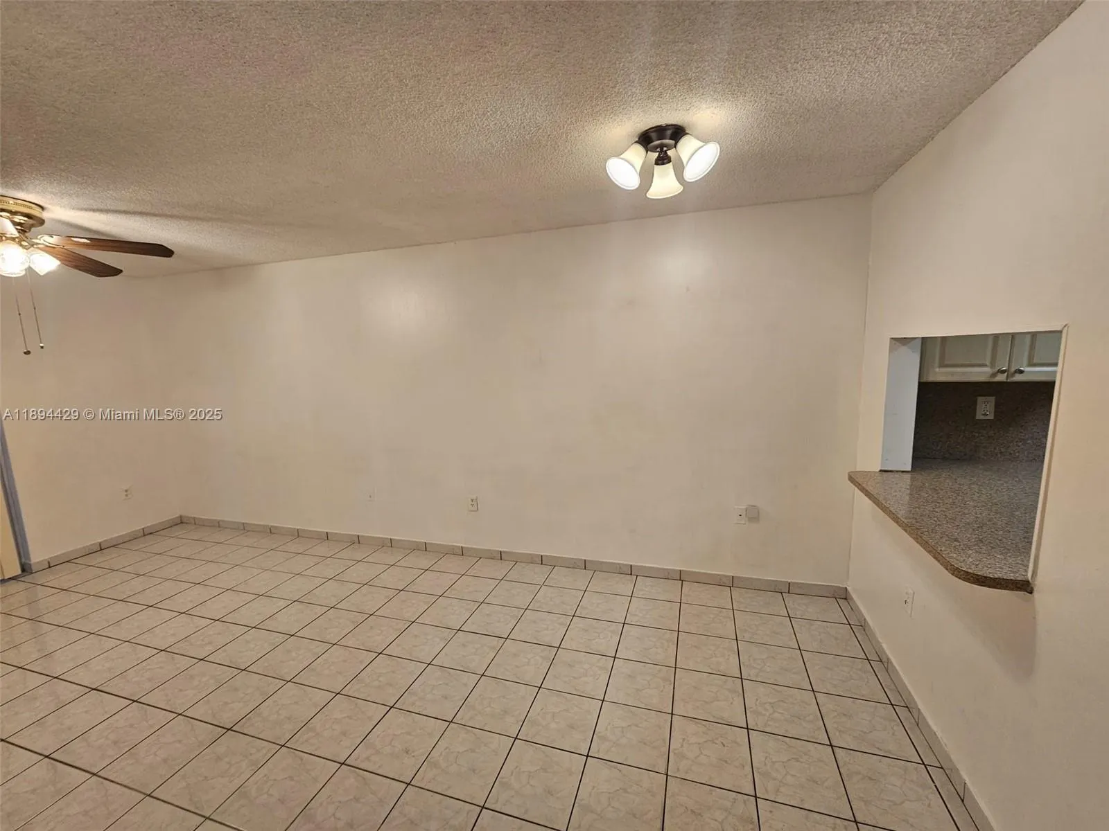 1555 W 44th Pl, #221B
