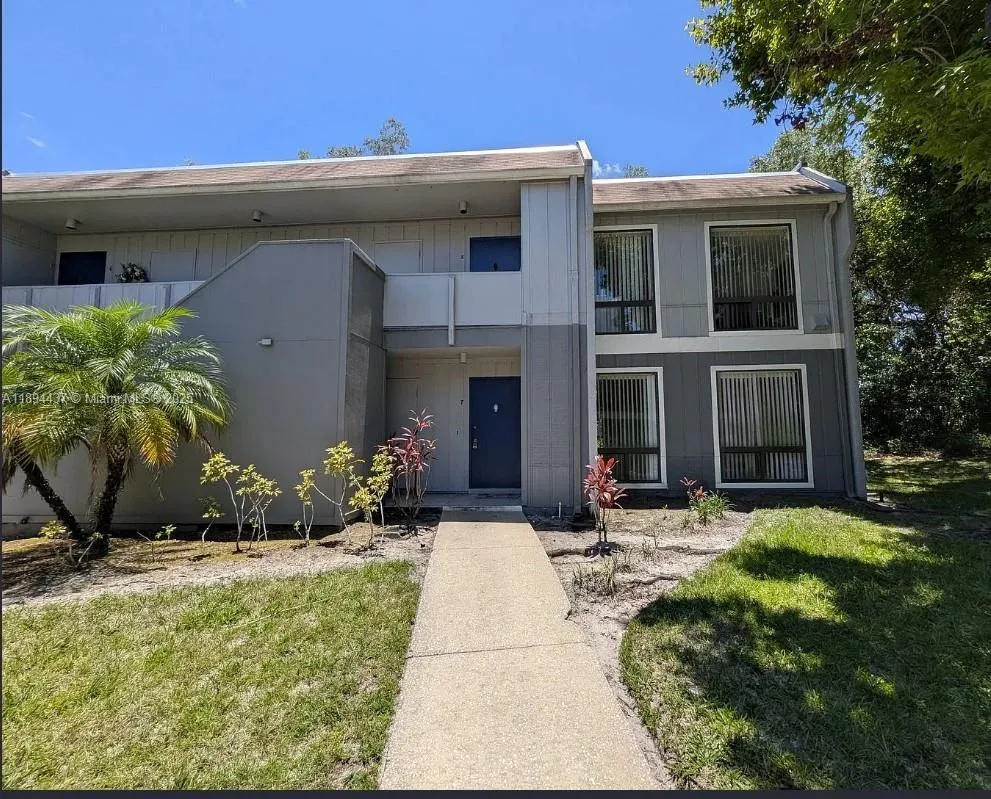 10 SHEOAH BLVD, #8