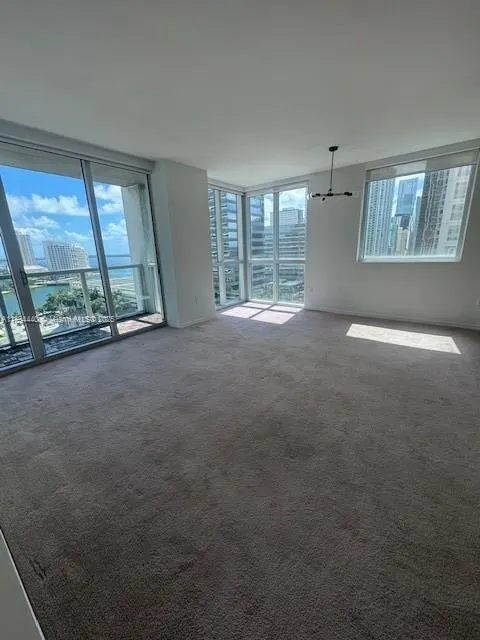 500 Brickell Ave, #1502
