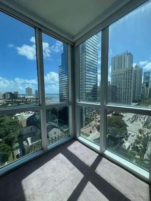 500 Brickell Ave, #1502