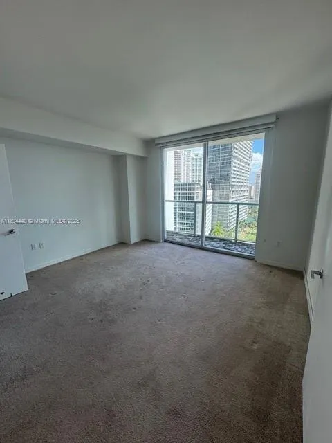 500 Brickell Ave, #1502