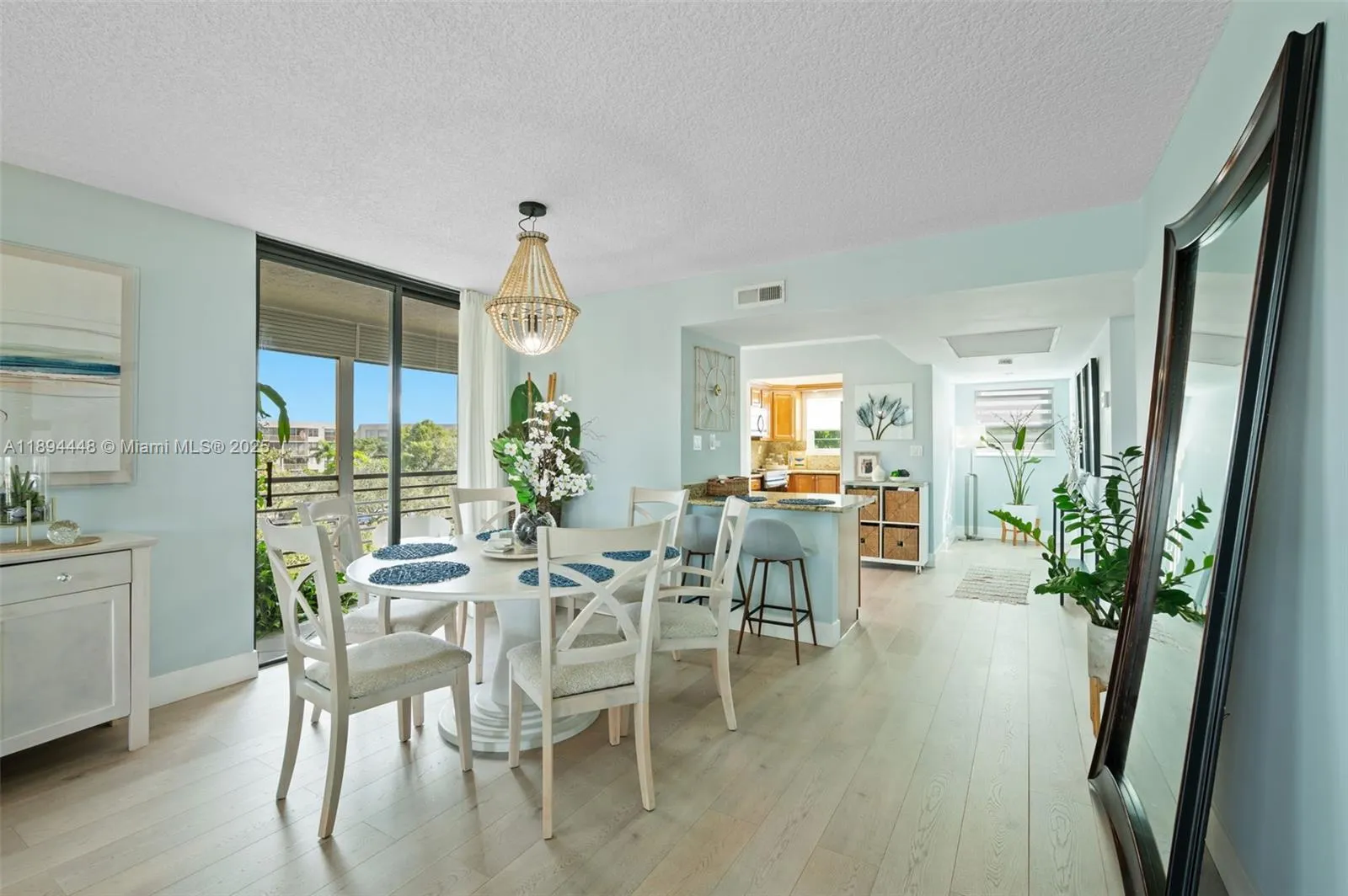 900 Colony Point Cir, #414