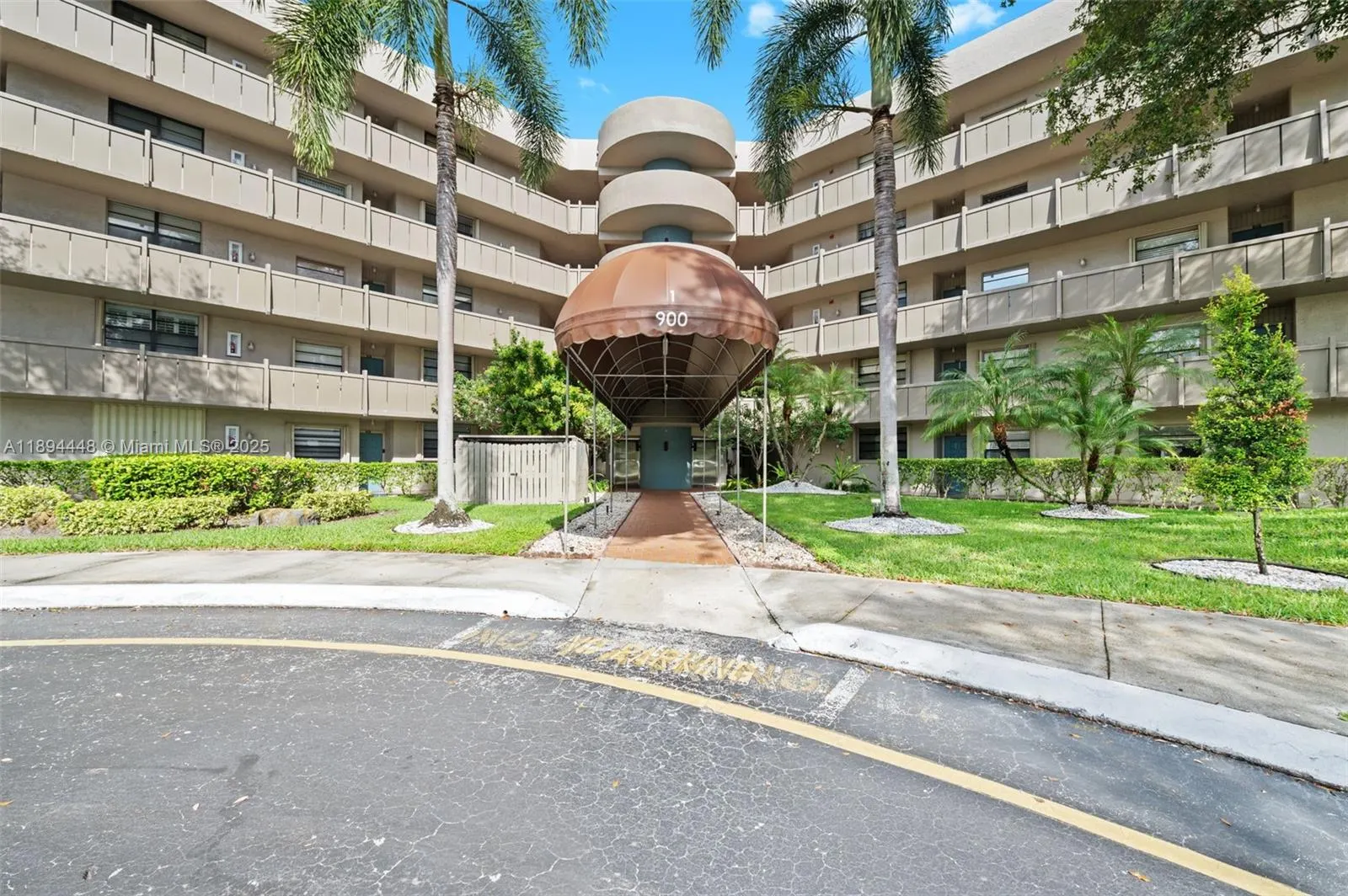 900 Colony Point Cir, #414