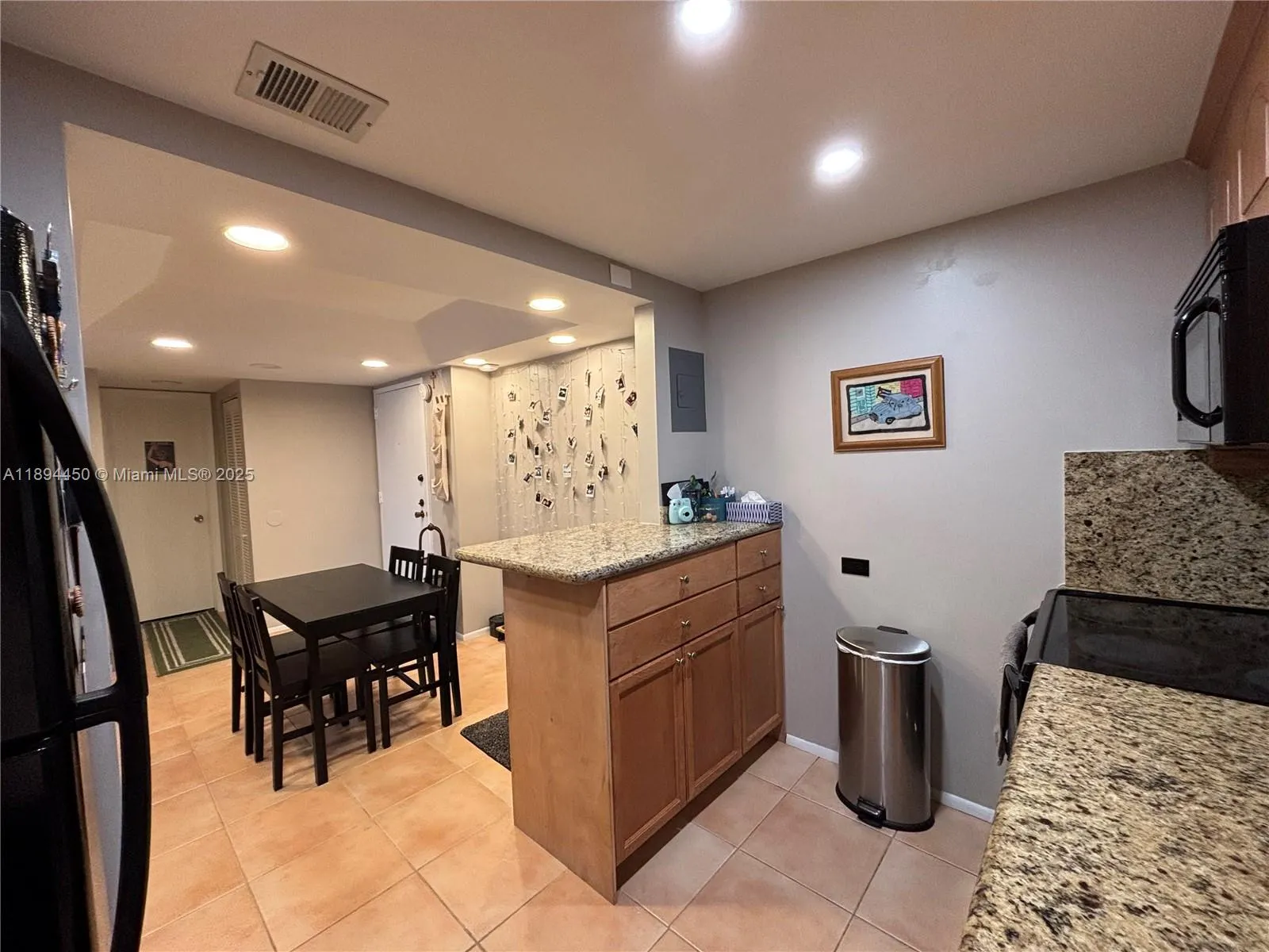 3650 Inverrary Dr, #3Y-G