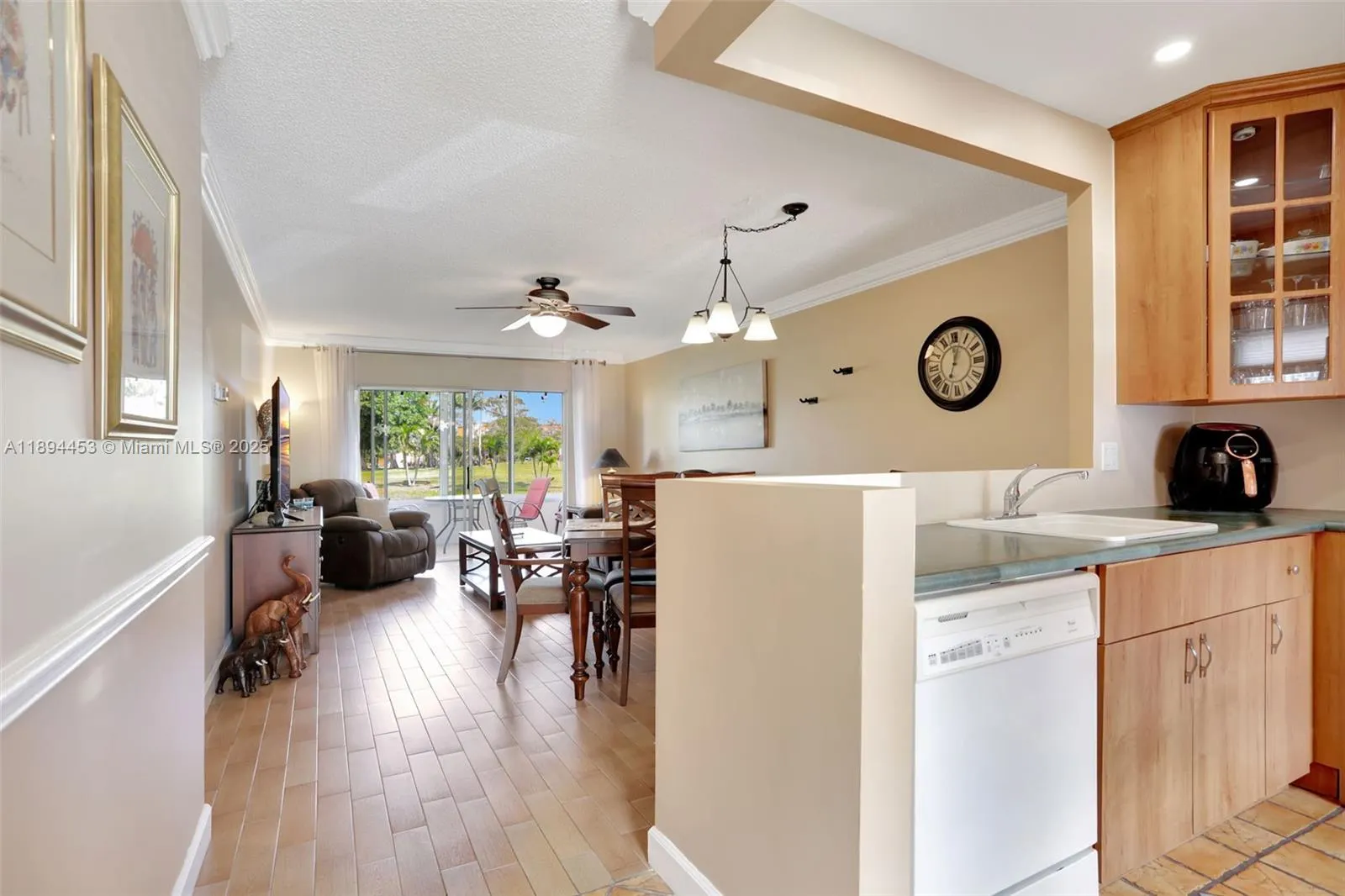 4311 NW 16th St, #B103