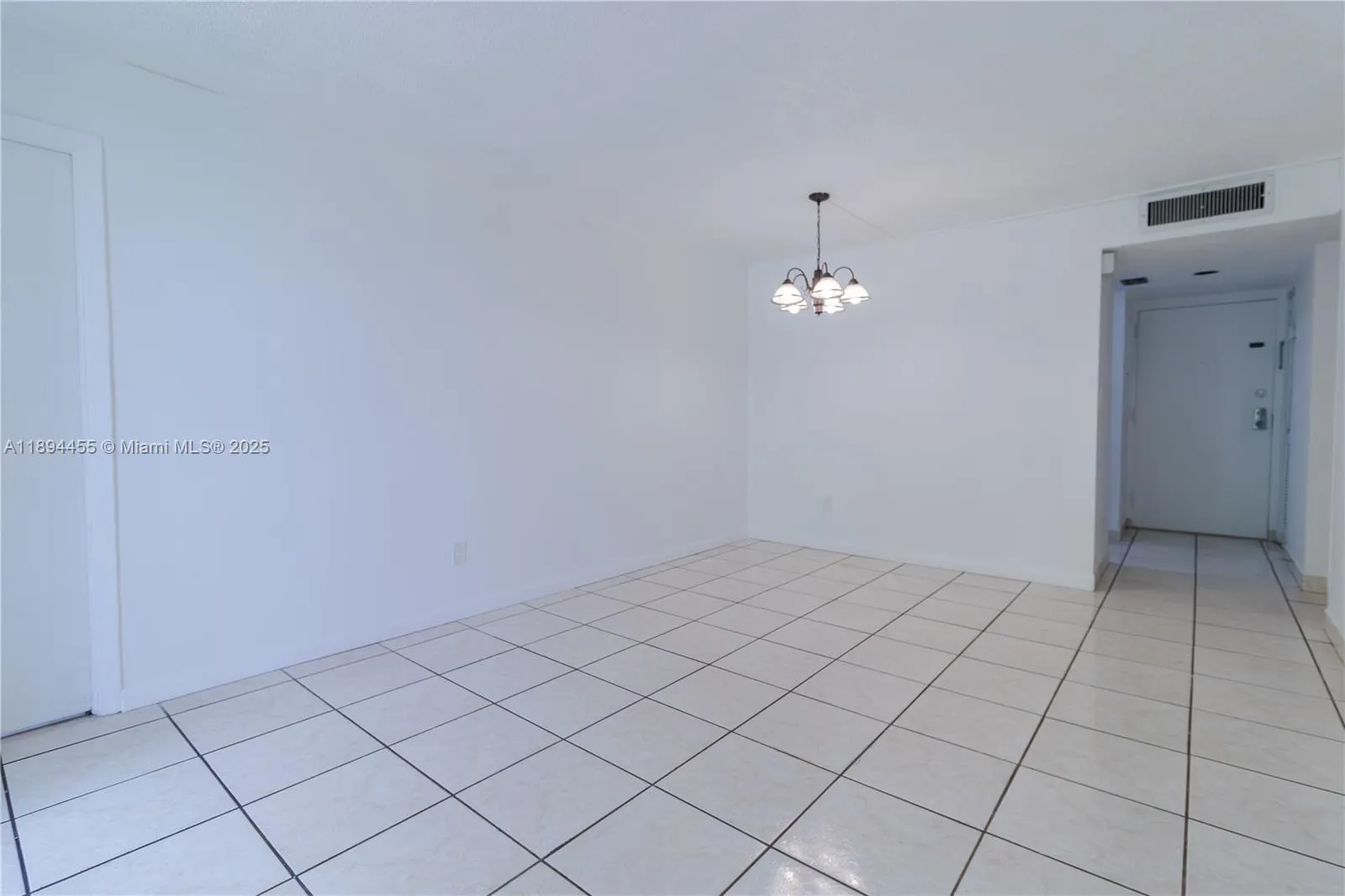 14611 N Kendall Dr, #208L