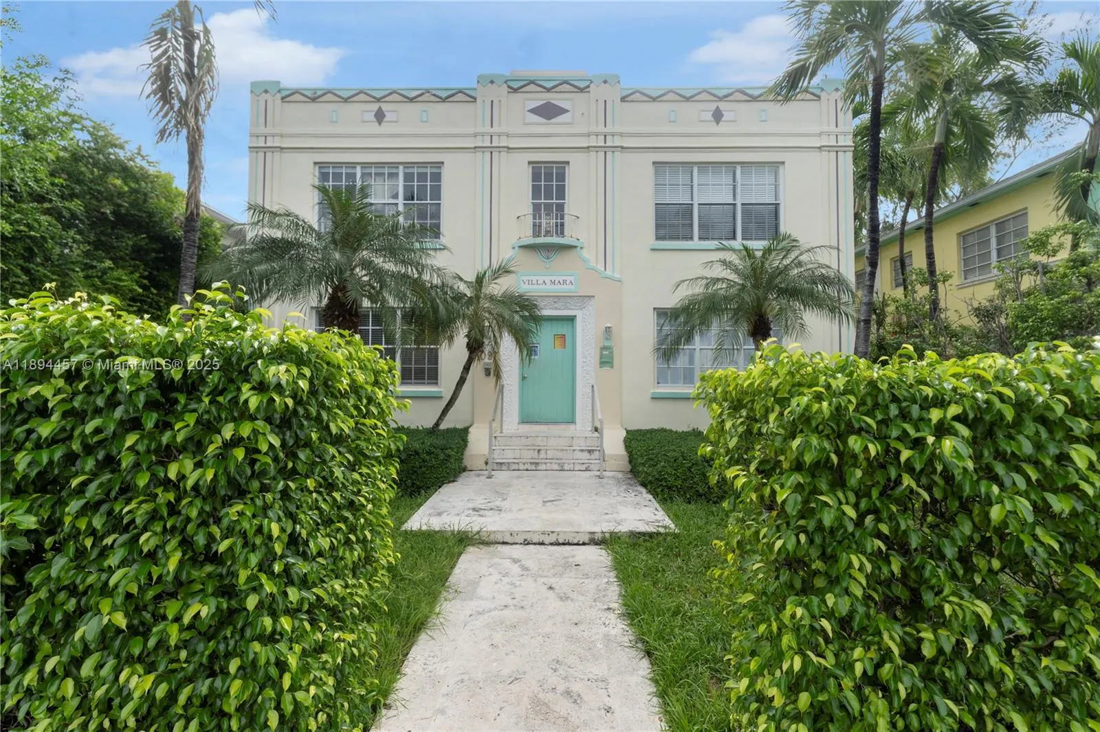 1027 S Euclid Ave, #12